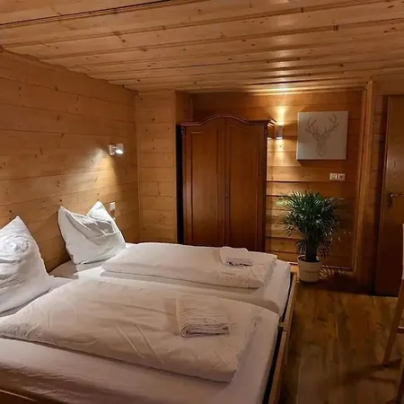 Apartment Einzigartiges Berg-chalet In Alleinlage Bis Zu 21 Personen