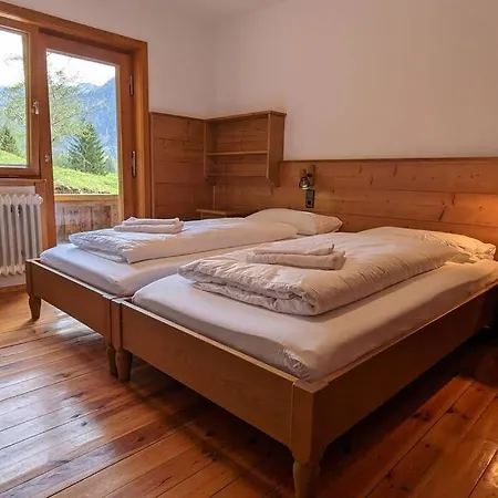 Apartment Einzigartiges Berg-chalet In Alleinlage Bis Zu 21 Personen