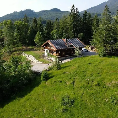 Einzigartiges Berg-chalet In Alleinlage Bis Zu 21 Personen
